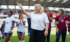 爱游戏体育下载:海耶斯：在女足世界杯之前，USWNT进入了“下一阶段”